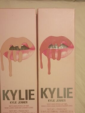 KYLIE Velvet Liquid Lipstick & Lip Liner Set Bundle Shade Barefoot And Harmony